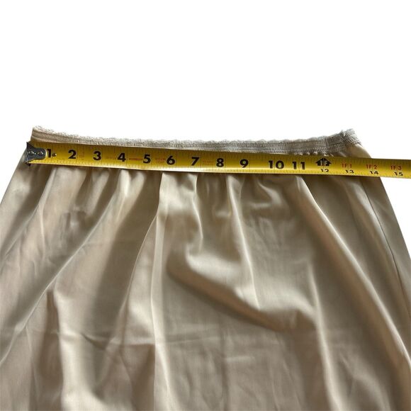 Vtg Nylon Half Slip Henson Kicknick 35” Long Side Curved Slit Women’s L - Picture 2 of 8